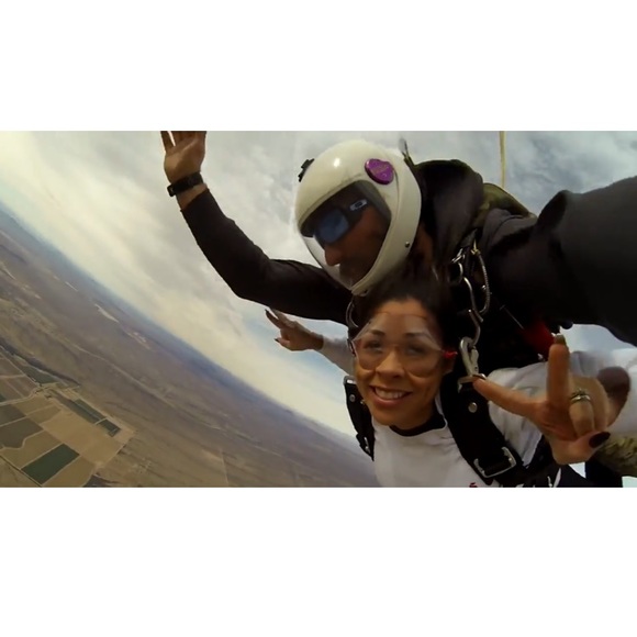 Meet your Posher, POSH AMBASSADOR Priscilla L. - Picture 4 of 8